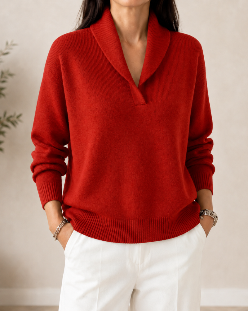 Pullover feminino suave decote V, uma roupa macia essencial para o conforto casual.