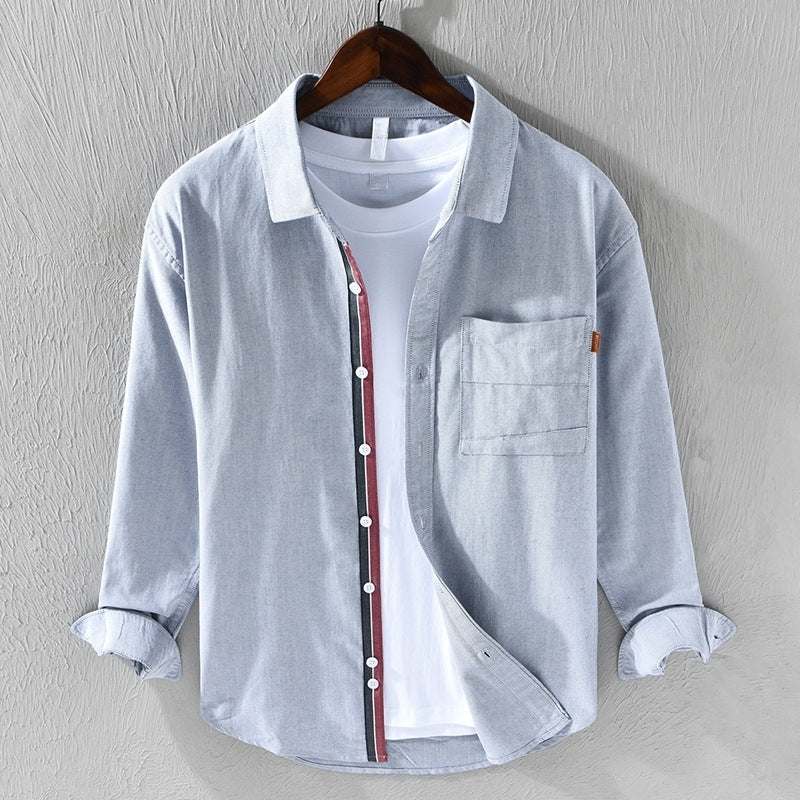 Moda masculina: Camisa cinza de manga longa, versátil para looks casuais e smart casual em qualquer estação.
