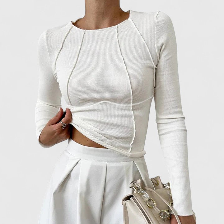 Top feminino elegante de manga comprida para outono inverno. Blusa versátil e confortável para diversas ocasiões.