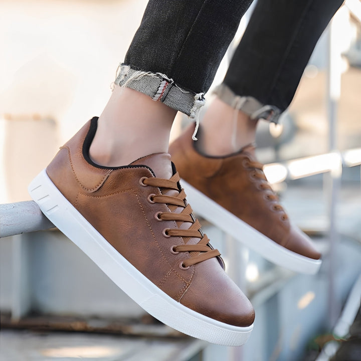 Sapatos Casuais Masculinos Bryce pretos. Conforto diário e estilo versátil para a moda masculina.