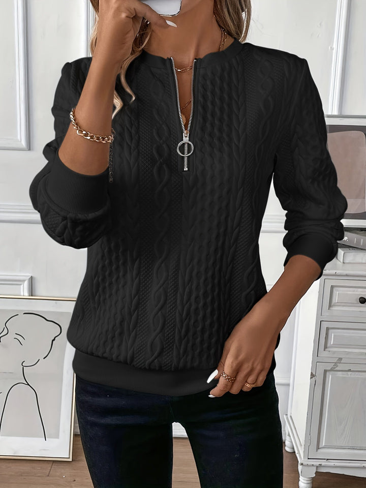 Suéter feminino elegante de malha com zíper, ideal para um visual sofisticado no outono.