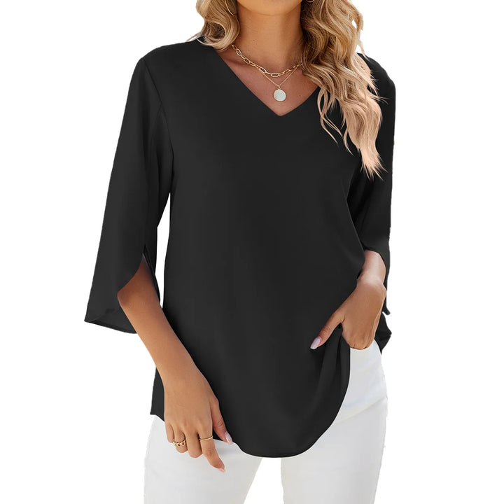 Blusa feminina moderna com decote V, manga curta, para ocasiões casuais.