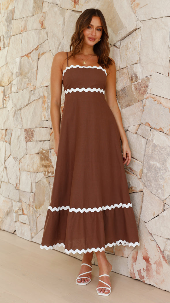 Conforto e leveza: Vestido longo de alça feminino para o verão.
