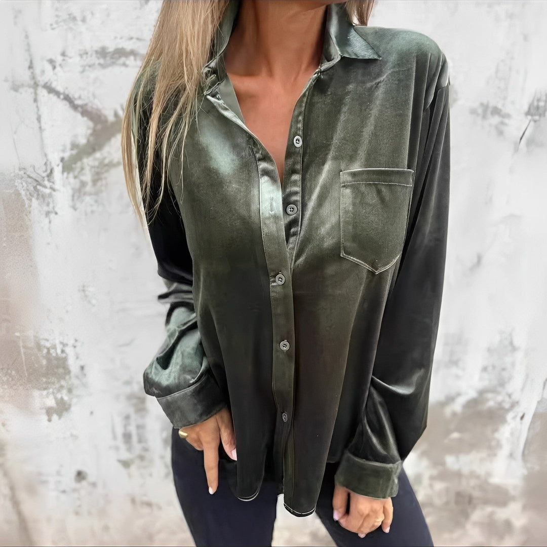 Blusa de botão feminina, manga longa, elegante e confortável para o escritório ou eventos casuais.