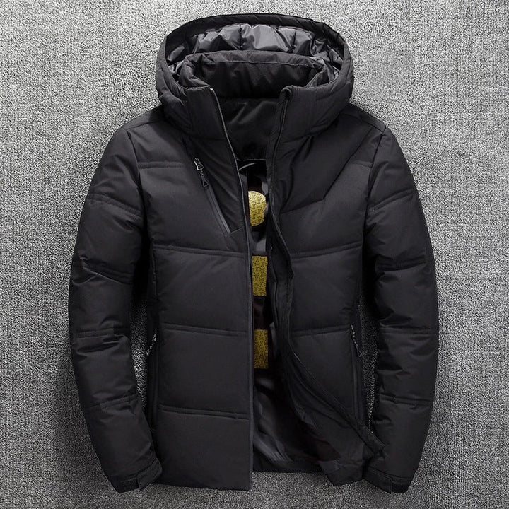 Jaqueta masculina acolchoada leve, ideal para o inverno. Outwear casual e versátil para proteção e conforto diário.