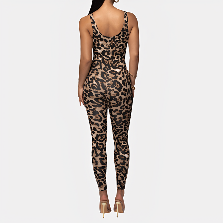 Jumpsuit feminino justo com estampa vibrante, ideal para o verão, roupa feminina casual chic.
