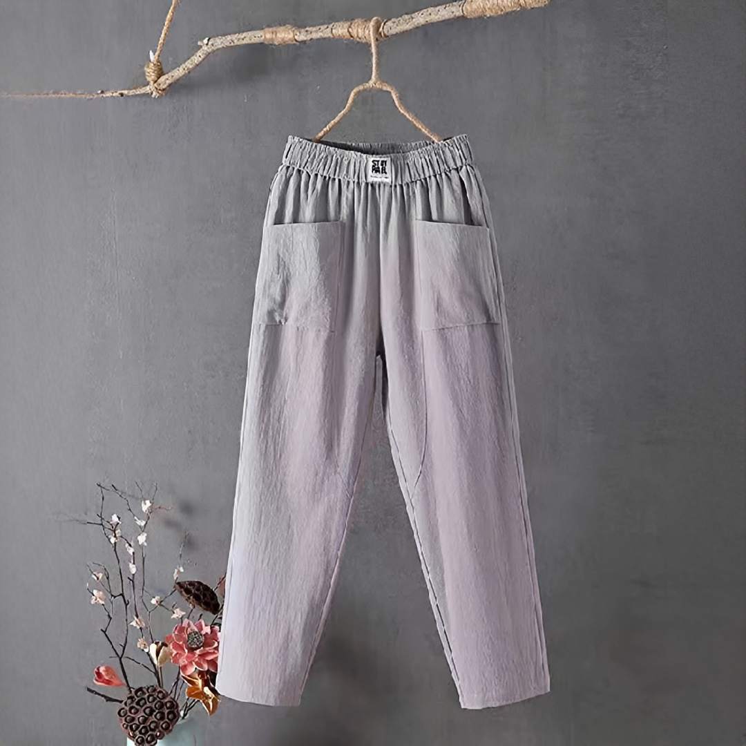 Calça feminina casual solta Sienna, ideal para o verão. Proporciona conforto e um look descontraído.