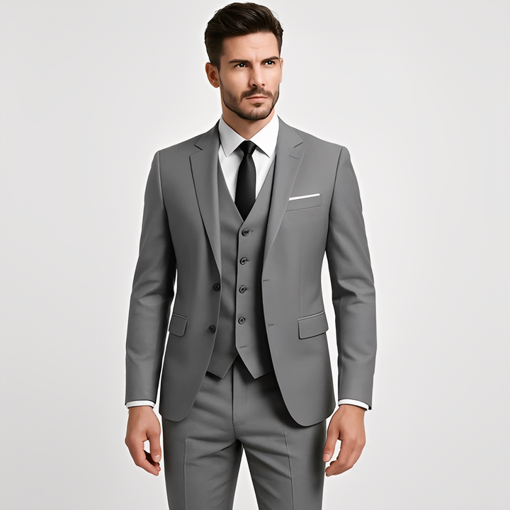 Terno formal masculino 3 peças com blazer, colete e calça. Tecido premium, ideal para ocasiões especiais.