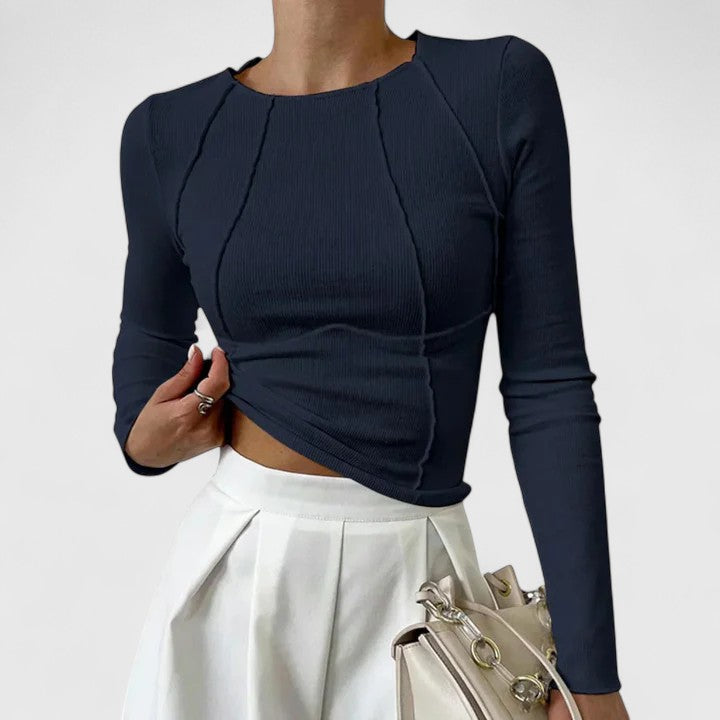 Blusa feminina casual manga comprida com decote redondo, perfeita para conforto e moda versátil no dia a dia.