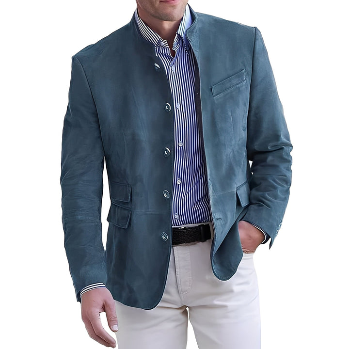 Roupa masculina: jaqueta casual clássica com botões, ideal para um estilo moderno e confortável.
