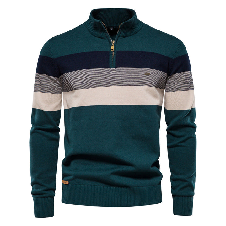 Pulôver masculino de inverno listrado com gola de zíper, oferecendo moda masculina confortável e versátil para dias frios.