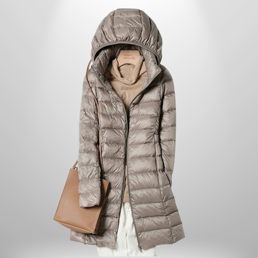 Jaqueta feminina ultraleve, um essencial para outono/inverno. Confortável, casual e estilosa para diversas ocasiões.