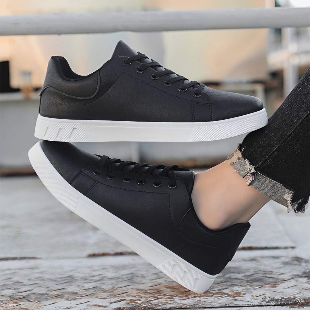 Calçado casual masculino Bryce de couro, ideal para passear e uso diário. Estilo casual chic.