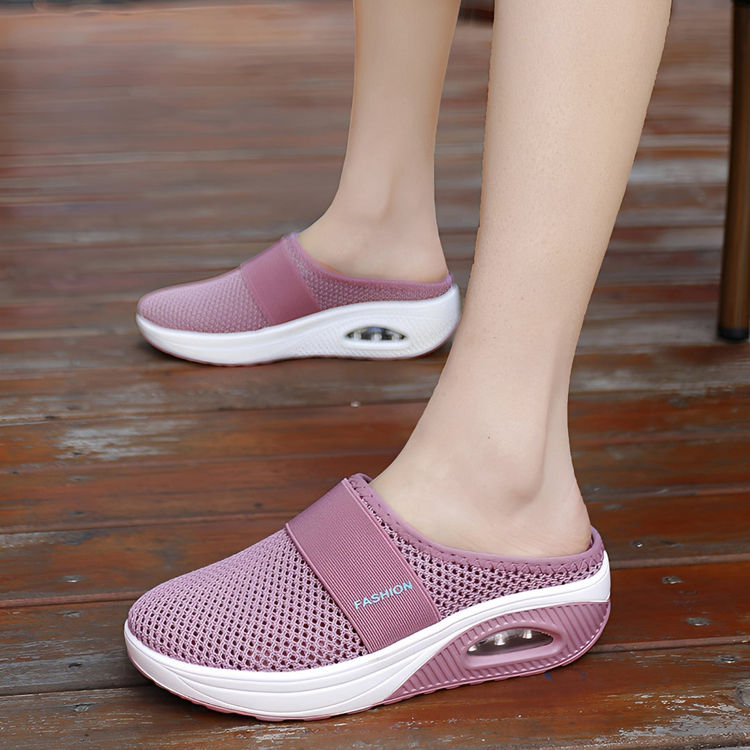 Sapatos femininos modernos e confortáveis para o dia a dia, ideais para o verão.
