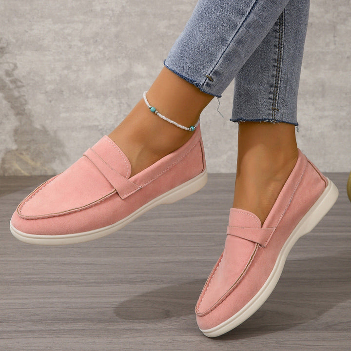 Mocassim feminino casual e confortável para o dia a dia, ideal para verão e calce fácil.