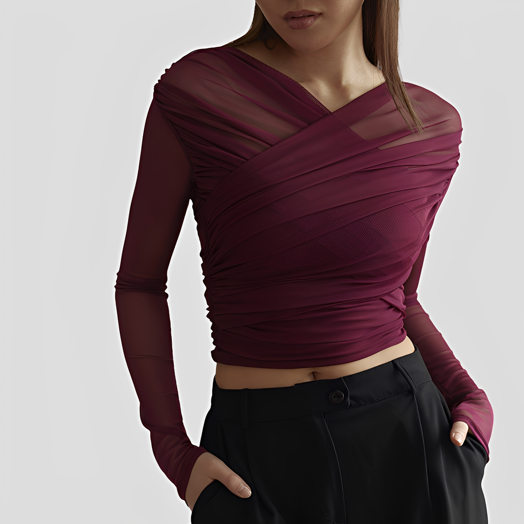 Blusa feminina elegante com franzidos nas mangas, um top moderno para moda social e casual, confortável.