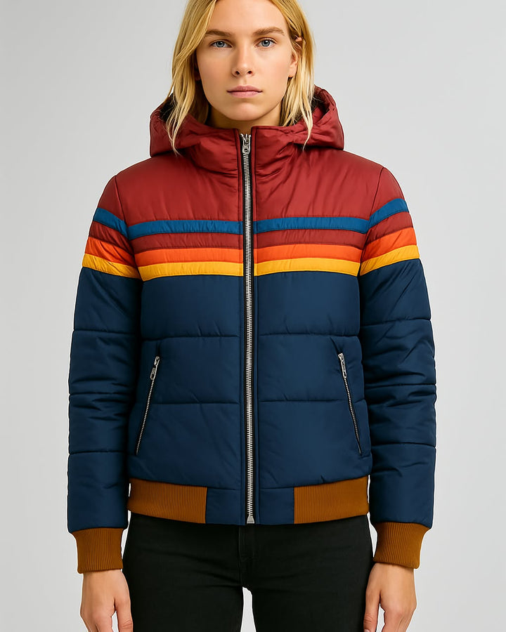 Capa de chuva feminina elegante e impermeável, perfeita para mulheres que buscam estilo e proteção contra a chuva.