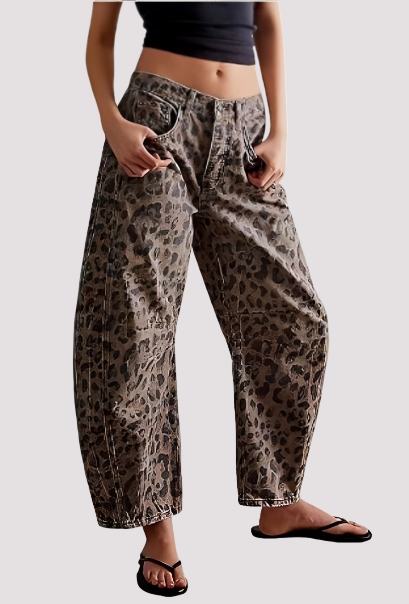 Calças femininas Kendra perna larga. Confortáveis e elegantes, perfeitas para trabalho, viagem e momentos casuais.