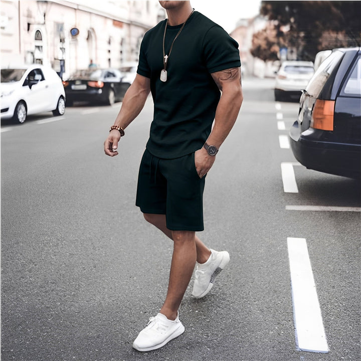 Conjunto casual masculino Stevie, kit de verão. Roupa relaxada e confortável, perfeita para lazer diário.