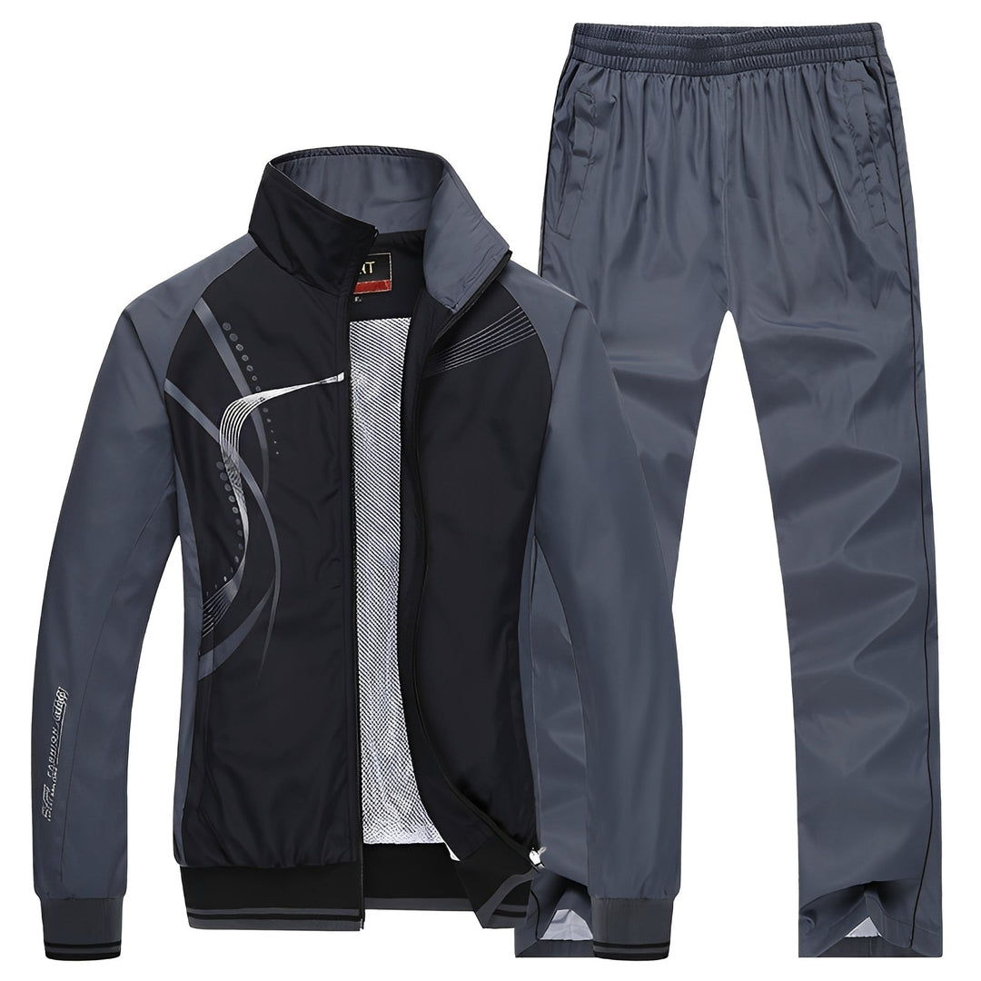 Conjunto casual masculino Lawrence em cor sólida, ideal para relaxar com estilo e conforto no inverno.