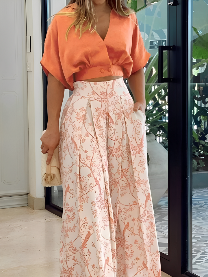 Conjunto feminino casual de verão estampado, duas peças, leve e solto, ideal para dias quentes.