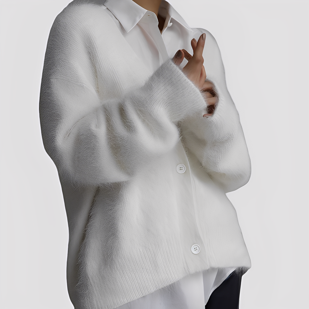 Suéter feminino de inverno macio e aquecido, blusa perfeita para manter a mulher confortável e estilosa.