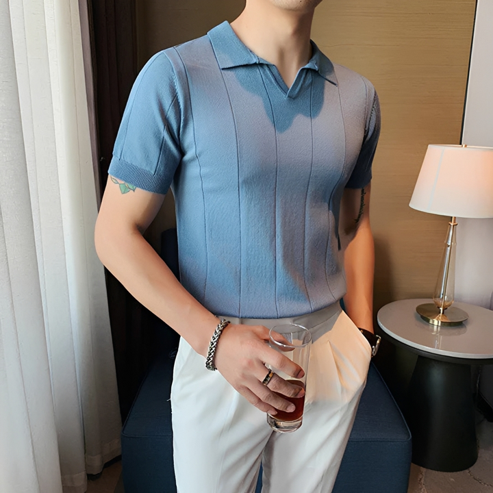 Polo clássica masculina de manga curta, perfeita para estilo casual e conforto. Roupa moderna para o dia a dia.