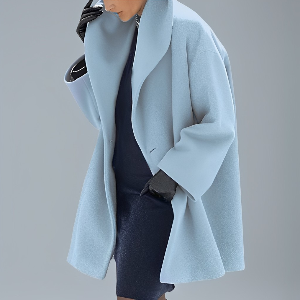 Jaqueta feminina solta e moderna para inverno. Conforto e elegância urbana para looks do dia a dia.