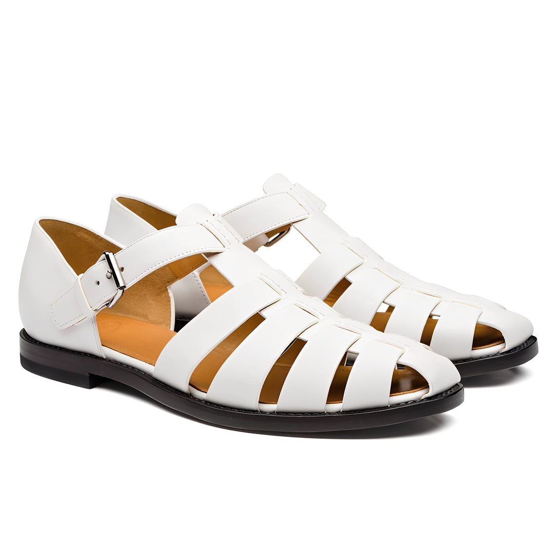 Sandálias masculinas com fivela, perfeitas para o verão. Conforto e estilo casual para lazer na praia.