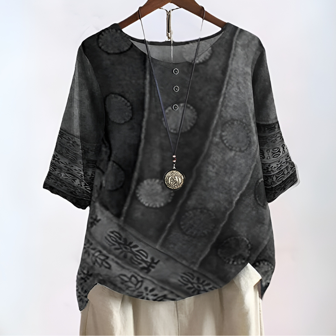 Top feminino boho artístico com decote de nó, perfeito para o dia a dia. Disponível em tamanhos grandes.