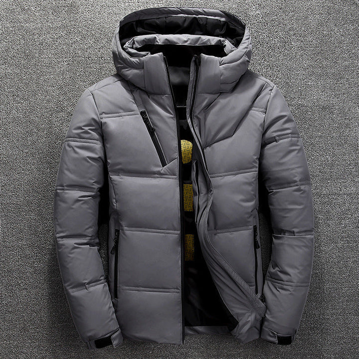 Roupa masculina de inverno: jaqueta acolchoada leve para o dia a dia, oferece versatilidade e proteção contra o frio.