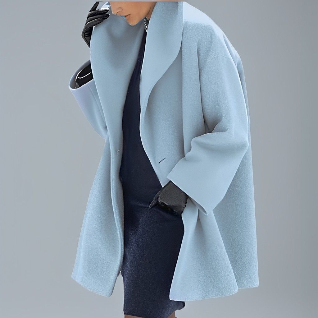 Jaqueta feminina elegante e confortável para o inverno. Roupa outono/inverno, tendência de moda para o frio.