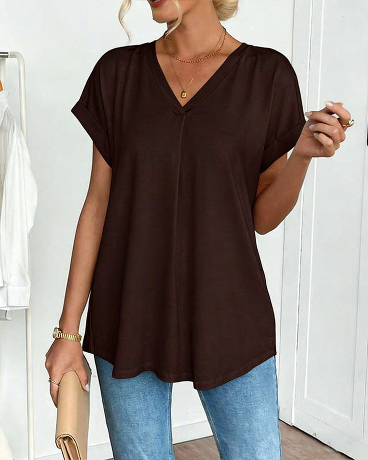 Camiseta feminina casual chic para a primavera-verão.