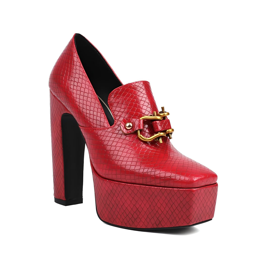 Sapatos femininos de salto alto grosso, modernos e confortáveis. Essenciais para o verão.