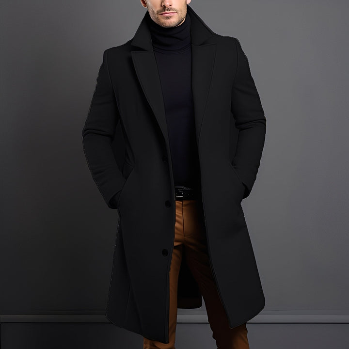 Trenchcoat masculino para outono/inverno, design moderno e elegante. Casaco clássico que oferece estilo e conforto para o homem.
