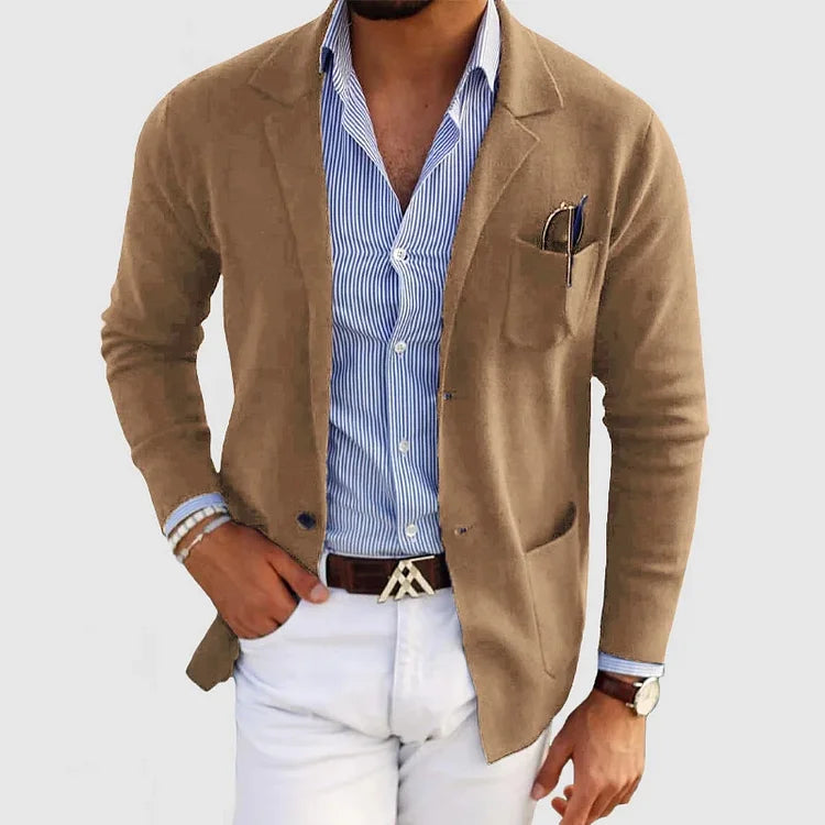 Roupa masculina: blazer casual moderno, caimento impecável para um visual sofisticado.