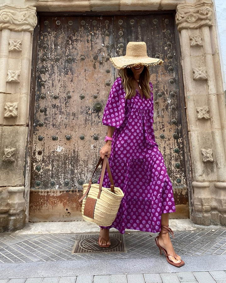 Vestido feminino floral, tecido respirável, conforto e elegância para os dias ensolarados de verão.