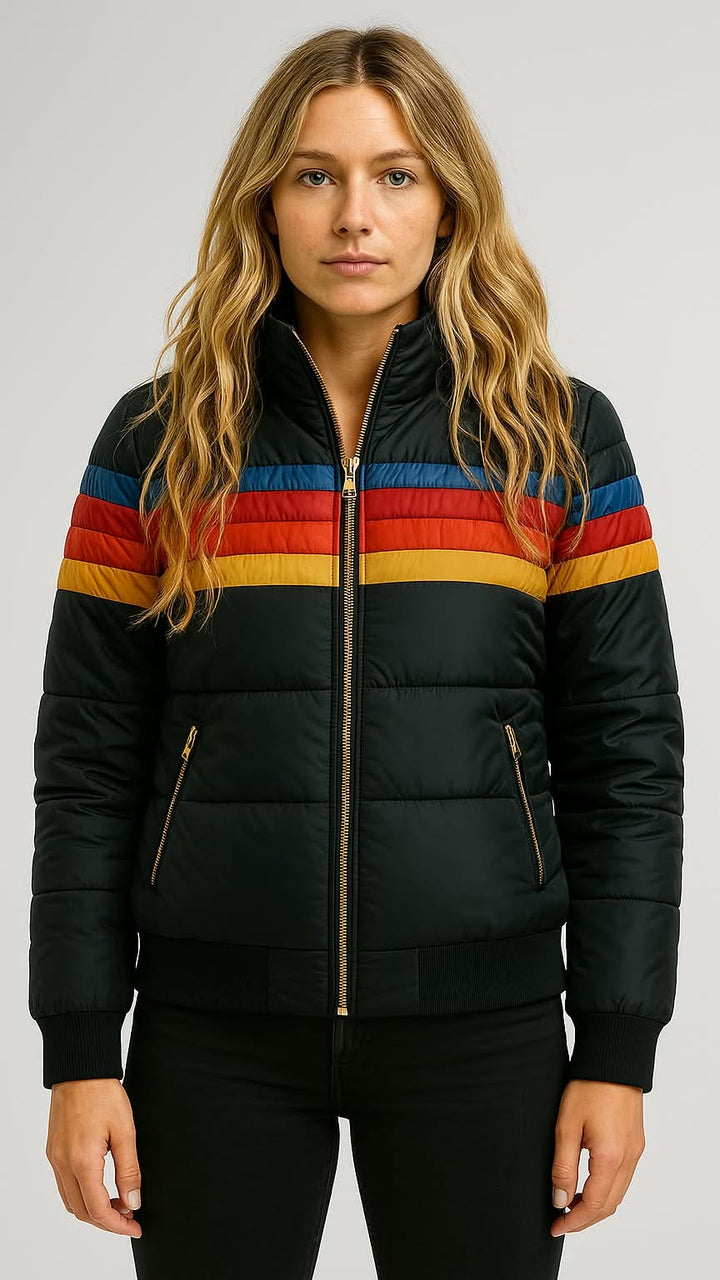 Casaco feminino impermeável moderno, ideal para outono/inverno. Protege da chuva com muito estilo e leveza.