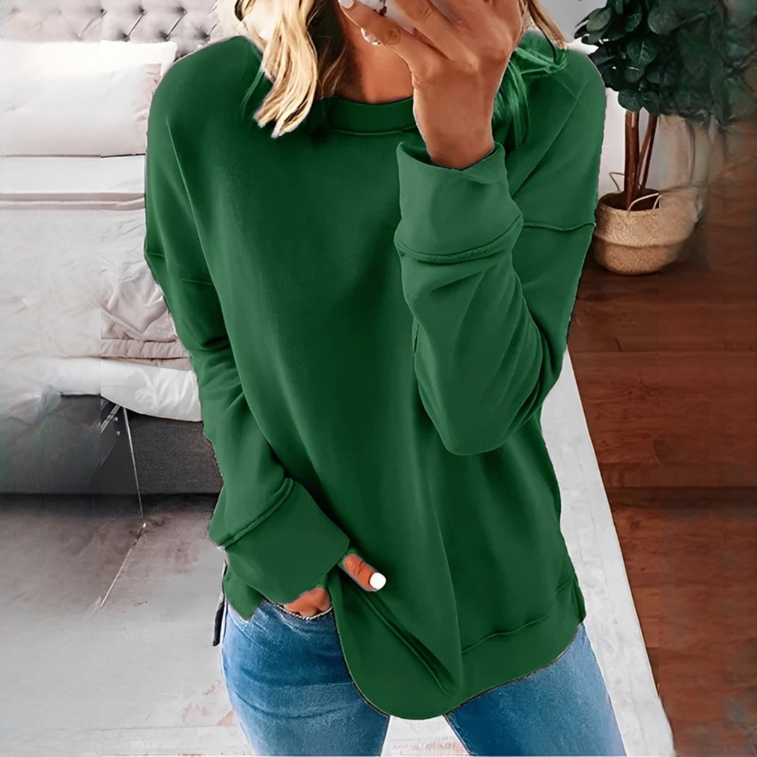 Suéter feminino Annalee para o inverno, oferecendo conforto acolhedor e um toque de moda retrô.