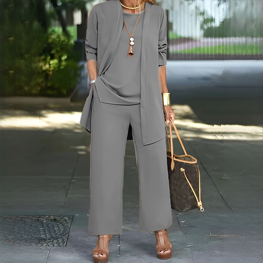 Look sofisticado Aurella: conjunto feminino de blazer, colete e calça. Ideal para trabalho e eventos formais.