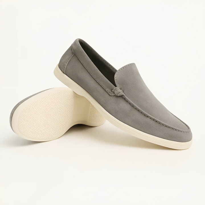 Calçado masculino casual elegante em material respirável para verão e dia a dia. Conforto versátil.