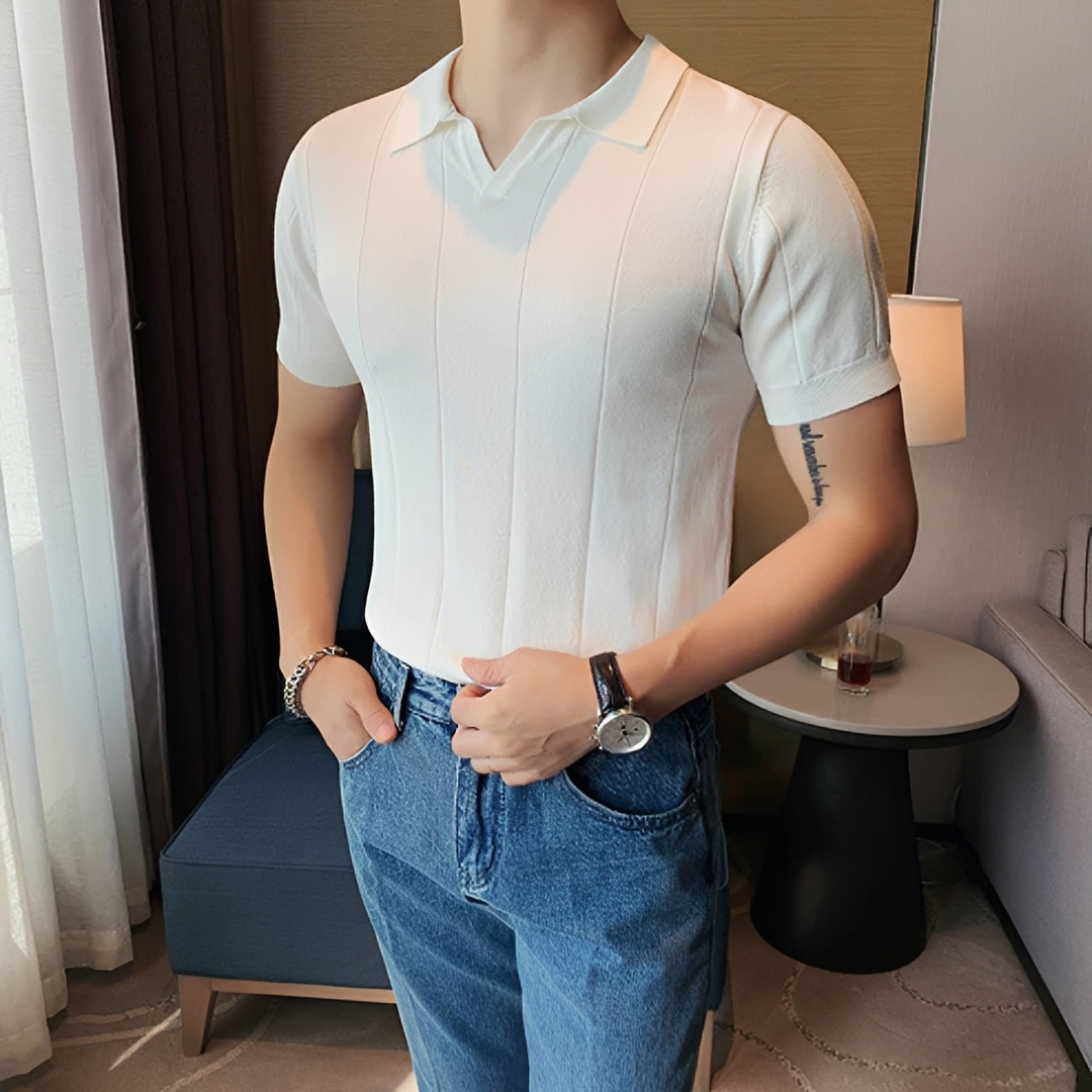 Camisa polo masculina clássica de manga curta, ideal para estilo casual e conforto no dia a dia. Perfeita para o verão.