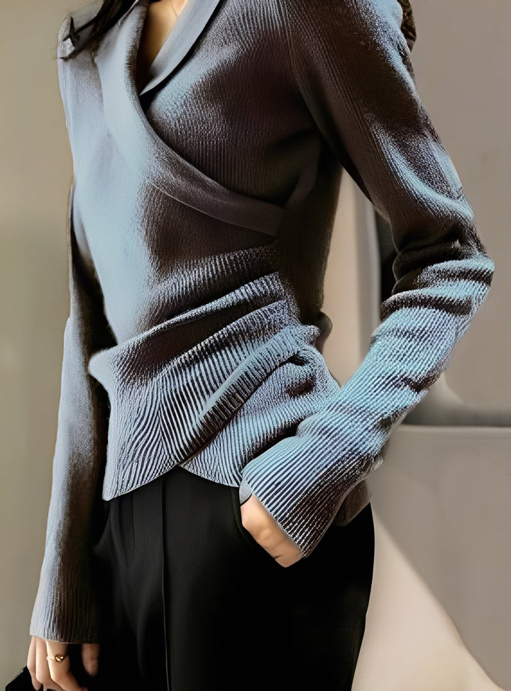 Camisola feminina Kaelee de tricô, quente e elegante. Estilo clássico de gola redonda, ideal para moda casual de inverno.