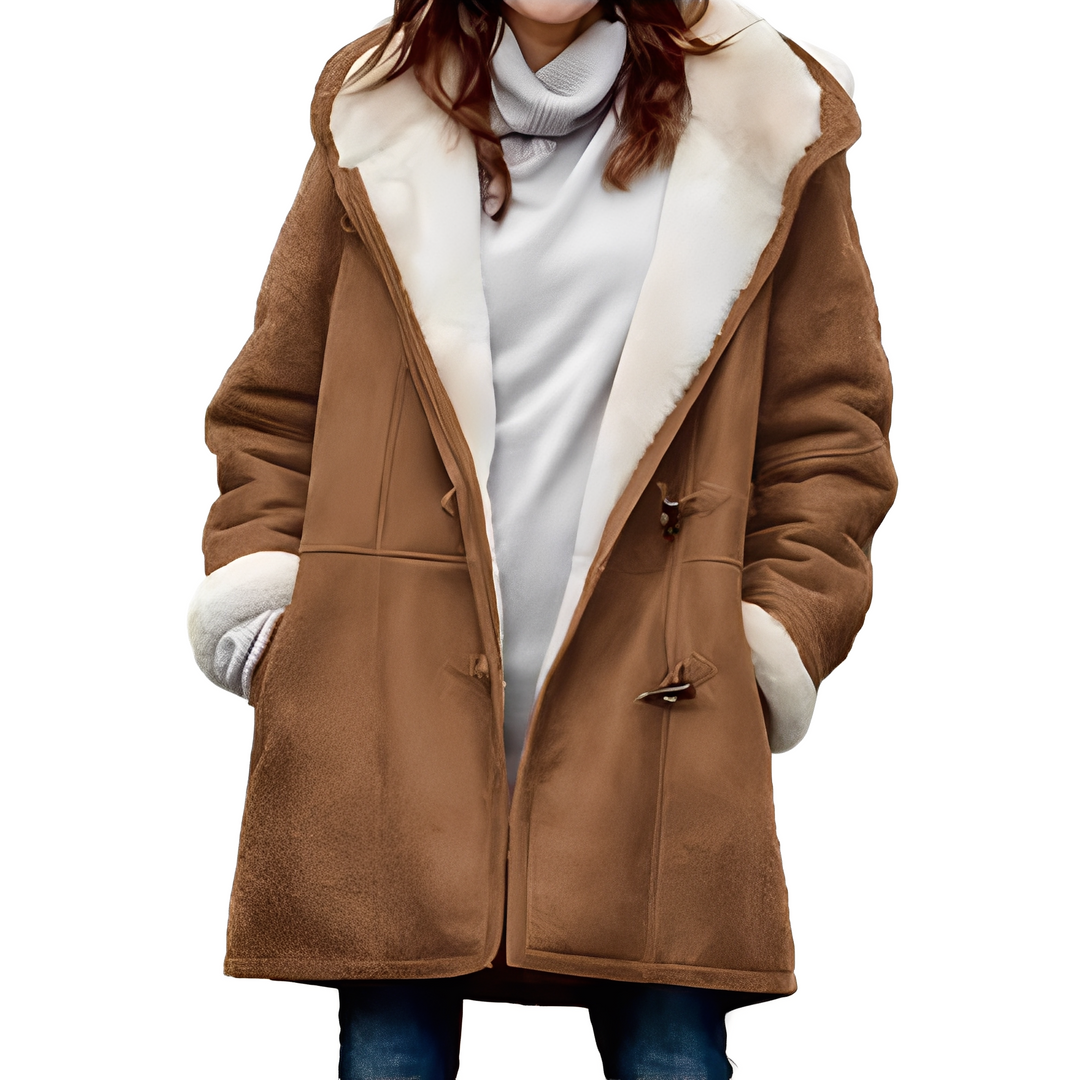 Casaco duffle feminino casual marrom com capuz para inverno. Roupa feminina e agasalho quente.