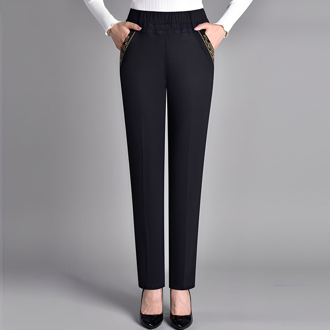 Calça feminina versátil com cintura elástica. Básica, confortável e perna reta para um look casual de verão/inverno.