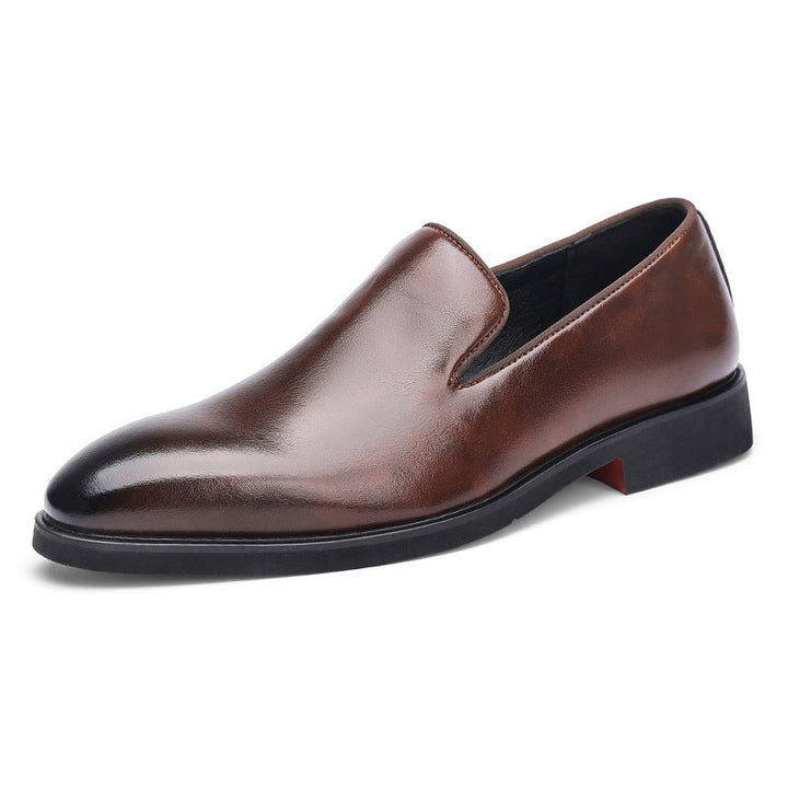 Mocassim masculino polido com conforto superior. Sapatos casuais e formais para um estilo sofisticado.