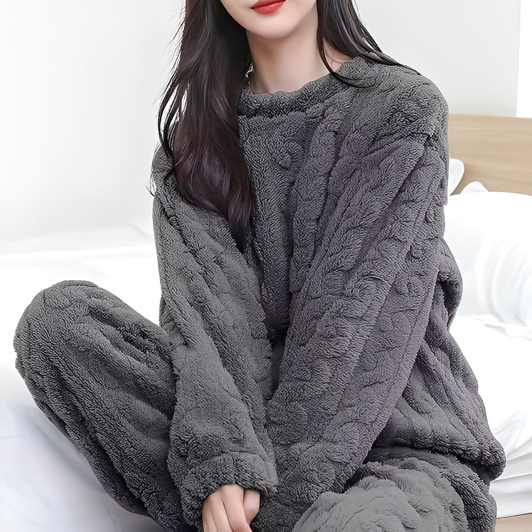 Conjunto de fleece feminino, ultra macio e aconchegante, para conforto e bem-estar em casa, com estilo.