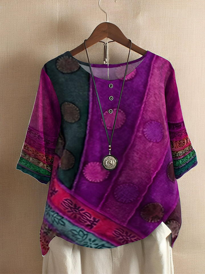 Camisa feminina Hennie estampada, de estilo fluido e blusa solta, ideal para moda casual e conforto no verão.