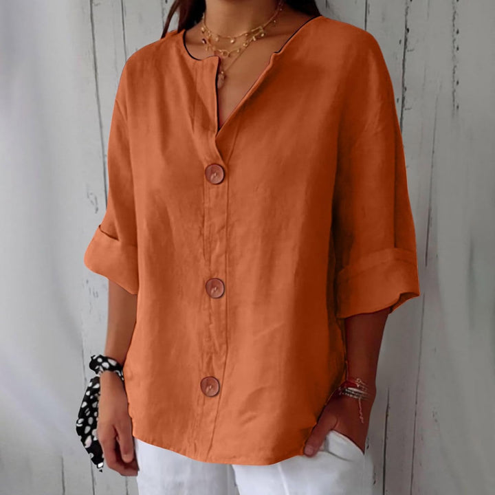 Blusa feminina leve de verão/primavera. Roupa casual e confortável, ideal para dias quentes.