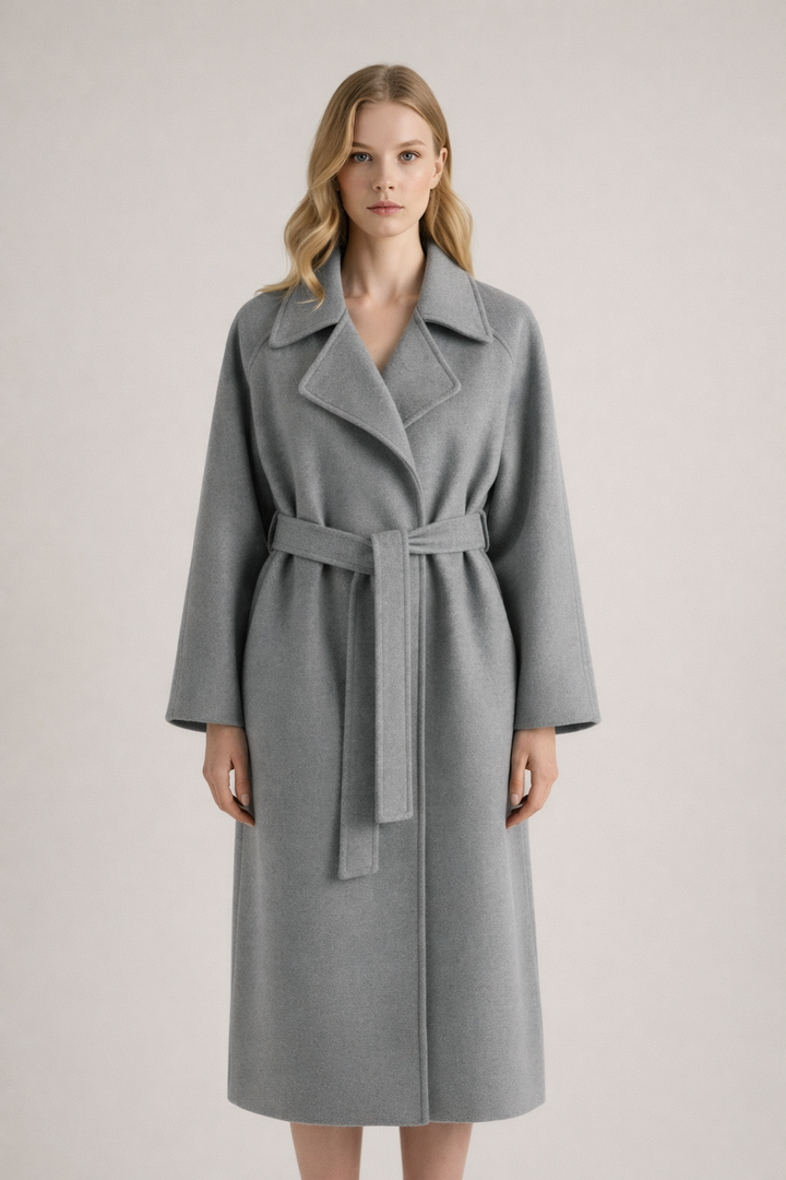Casaco feminino envelope clássico, elegante e confortável. Perfeito para o inverno casual e trabalho. Roupa chique.